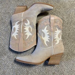 Dolce Vita Landen Boots